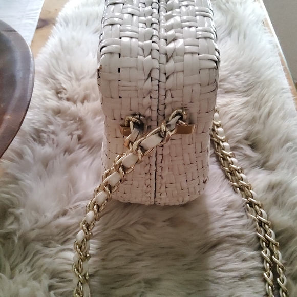 Authentic Vintage 1960's Rodo White Basket Weave Made in Italy EUC - Picture 4 of 16